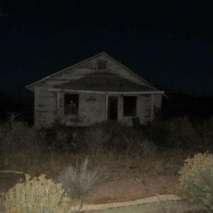 profile_Explore abandoned houses