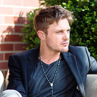 Michael Pitt mbtiパーソナリティタイプ image