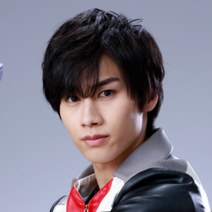 profile_Kengo Manaka