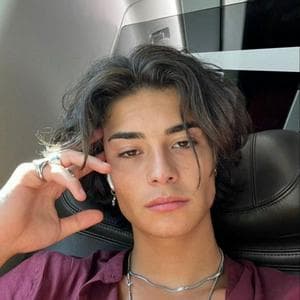 profile_Vernon Silvers