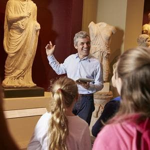 profile_Musseum Attendant