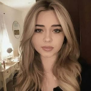 Andie Bell نوع شخصية MBTI image