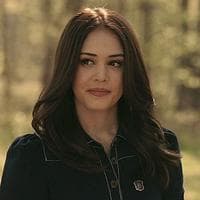 Josie Saltzman نوع شخصية MBTI image