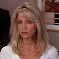 profile_Amanda Woodward