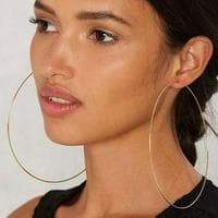 Big Earrings More than small earrings نوع شخصية MBTI image