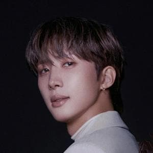 profile_Hui (PENTAGON)