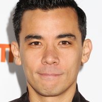 Conrad Ricamora тип личности MBTI image