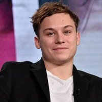 Finn Cole MBTI -Persönlichkeitstyp image