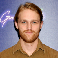 Wyatt Russell tipo di personalità MBTI image