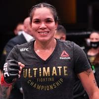 profile_Amanda Nunes