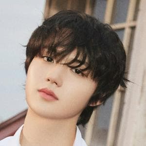 Doyoung (TREASURE) نوع شخصية MBTI image