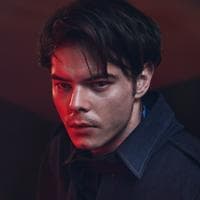 Charlie Heaton mbti kişilik türü image