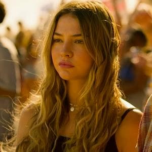 profile_Sarah Cameron