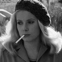 Catherine Deneuve tipe kepribadian MBTI image