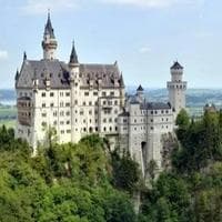 Big Fancy Castle MBTI -Persönlichkeitstyp image