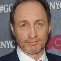 Michael McElhatton tipo de personalidade mbti image