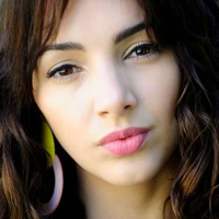 profile_Thelma Fardin