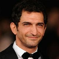 profile_Amr Waked