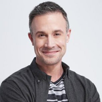 Freddie Prinze Jr. тип личности MBTI image