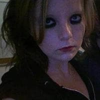 Tara Gilesbie "XXXbloodyrists666XXX" نوع شخصية MBTI image