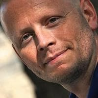 Patrick Ness tipo di personalità MBTI image