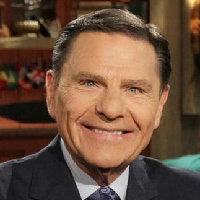 Kenneth Copeland тип личности MBTI image