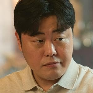 profile_Lee Gi Ri