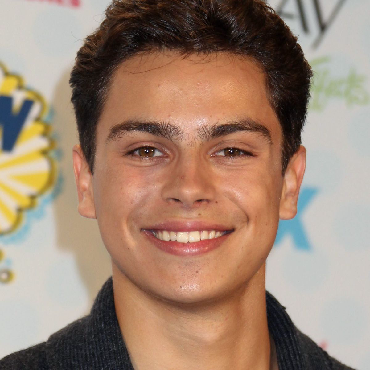 Jake T. Austin tipo di personalità MBTI image