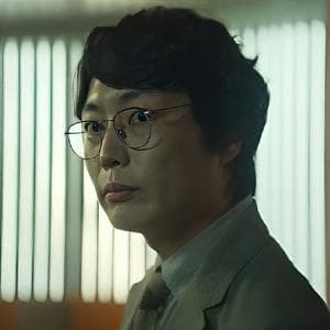 profile_Hwang in-chan