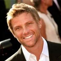 profile_Doug Savant