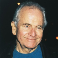 Ian Holm نوع شخصية MBTI image