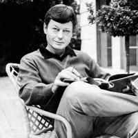 DeForest Kelley tipe kepribadian MBTI image