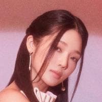 Roh Jisun (fromis_9) type de personnalité MBTI image