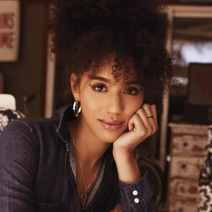 Jasmin Savoy Brown mbti kişilik türü image