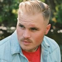 profile_Zach Bryan
