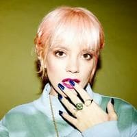 profile_Lily Allen