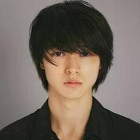 Kento Yamazaki mbtiパーソナリティタイプ image