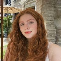 Lily Evans نوع شخصية MBTI image