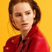 Madelaine Petsch type de personnalité MBTI image