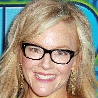 Rachael Harris tipo di personalità MBTI image