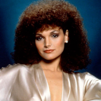 Mary Elizabeth Mastrantonio type de personnalité MBTI image