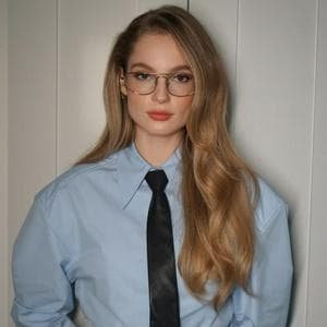 profile_Hannah Dodd