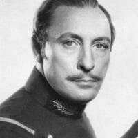 profile_Lionel Atwill