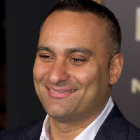 Russell Peters mbtiパーソナリティタイプ image