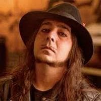profile_Daron Malakian
