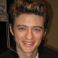 Crispin Freeman tipo di personalità MBTI image