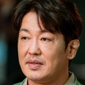 profile_Ko Man-Sik