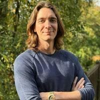 profile_James Phelps