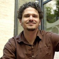 Dave Eggers tipe kepribadian MBTI image