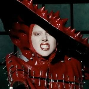 profile_Mayhem "Lady in red"